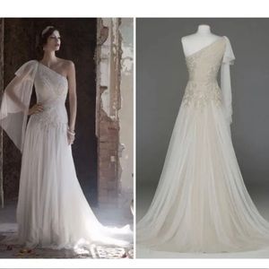 Galina Gown Size 8. Still in Box Never worn Never Altered.